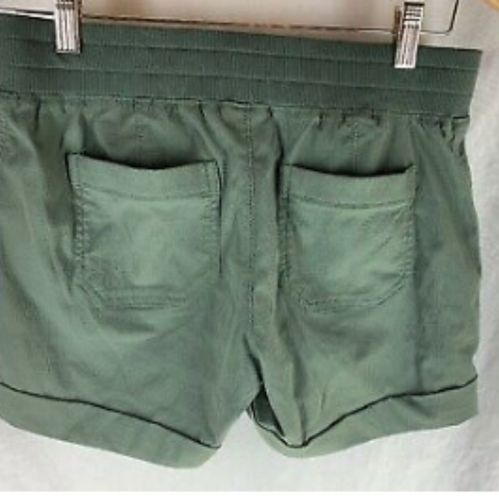 SOLD on EBaY ATHLETA shorts - Picture 4 of 5